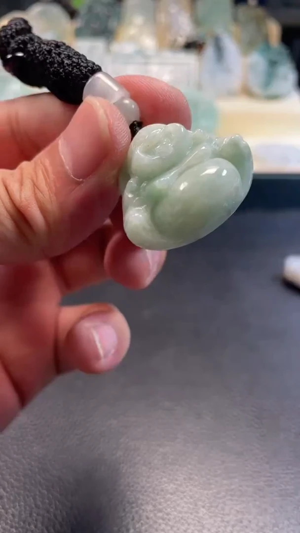 颈饰未镶嵌翡翠10/25/171