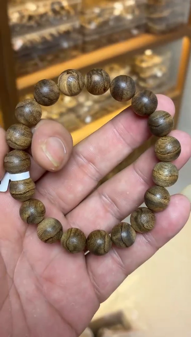 沉香手串 达拉干圆珠单圈1.1+多样性发其一