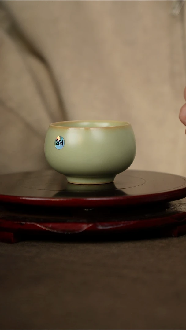 全品 粉青 禅定杯 带底款