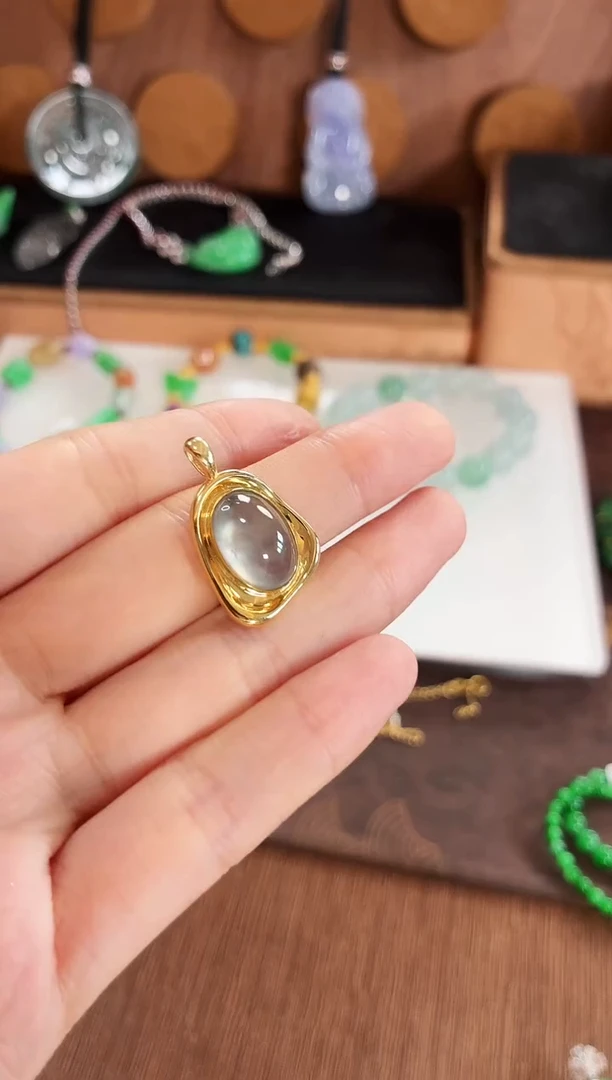 吊坠(不含链)18K金镶嵌翡翠叮*宝吊坠