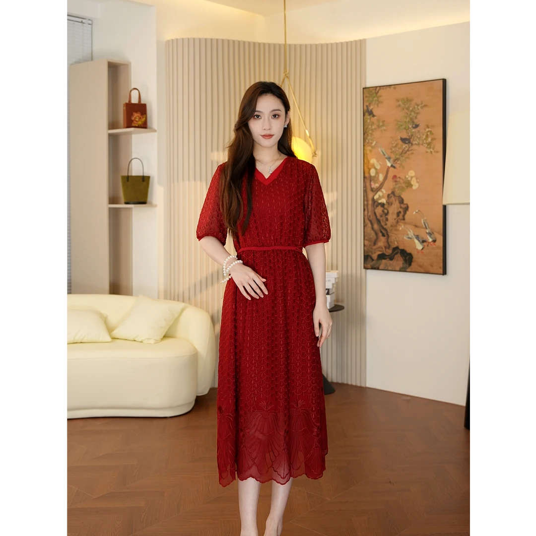 【红绫蓝绫】双层刺绣镂空连衣裙优雅甜美时尚H2028