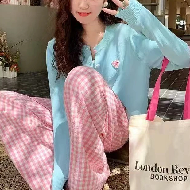 爱心开衫格子裤套装D216