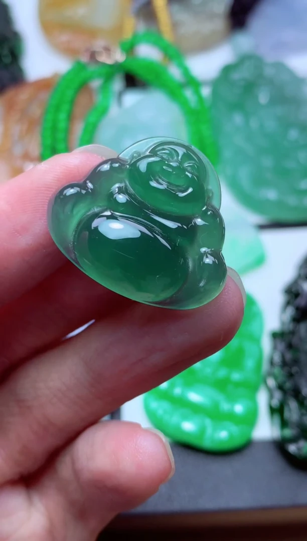 翡翠未镶嵌颈饰天然翡翠