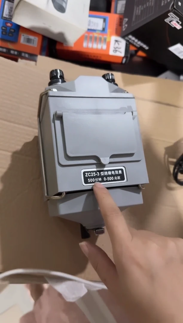 ZC25-3兆欧表1000V
