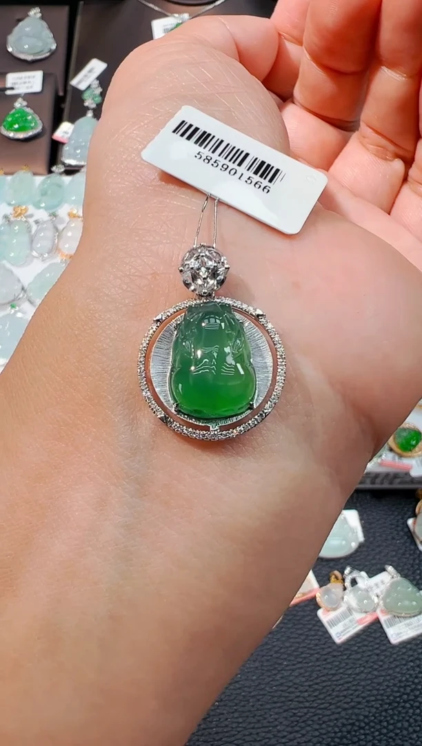 吊坠(不含链)18K金镶嵌翡翠貔貅吊坠1566