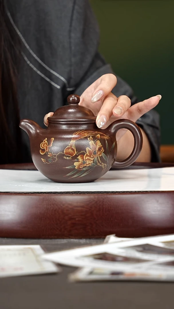 茶壶紫砂108YJY掇球 彭年金砂