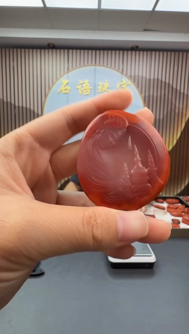 未镶嵌雕刻南红玛瑙110ZB0831产品一个