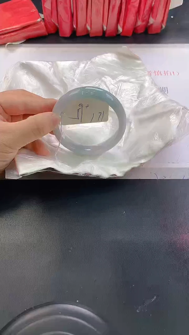 未镶嵌手镯翡翠171