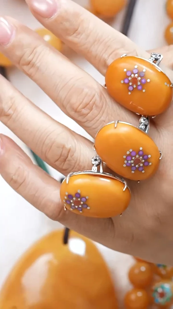 蜜蜡颈饰银S925镶嵌1131选择多样性发货其中一件