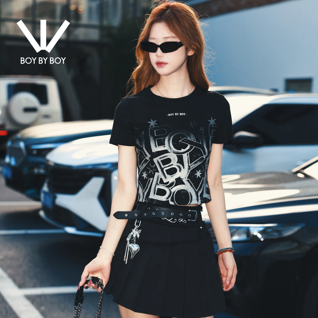 【卡码拍大】BOY BY BOY夏季短袖烫钻高级渐变百搭显瘦T恤W01007