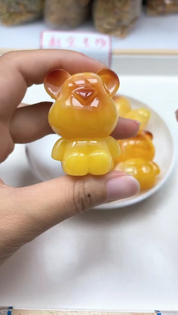 未镶嵌蜜蜡裸石L342 蜜蜡 大熊（侧孔）1个15元