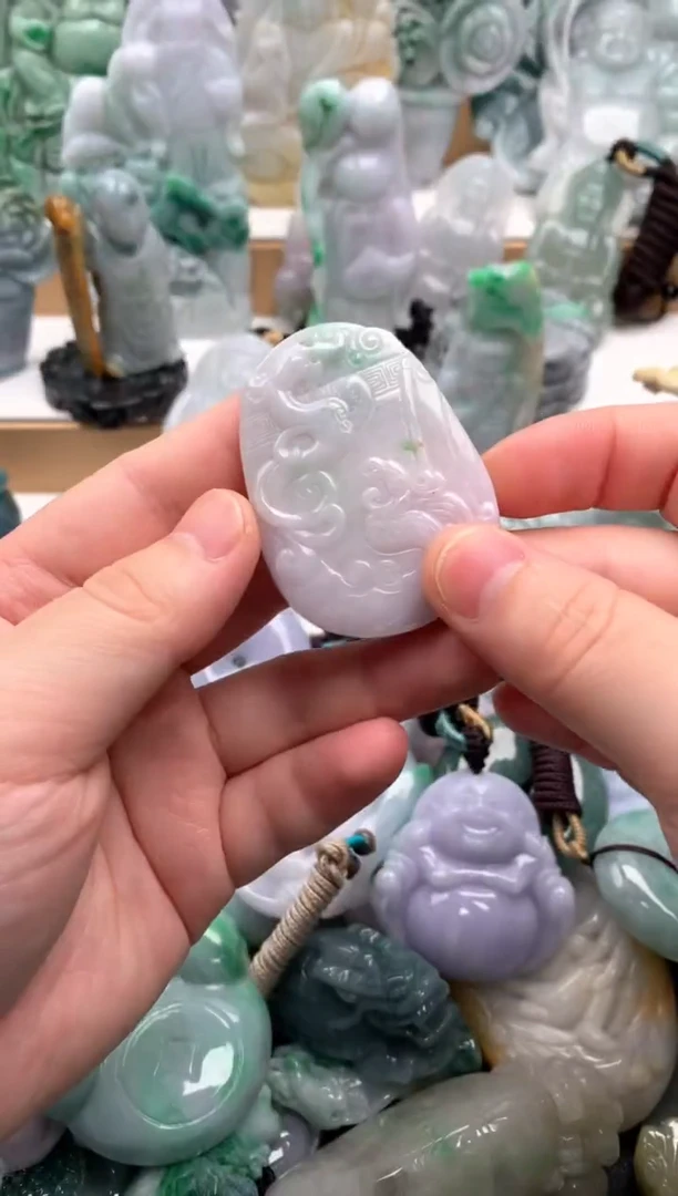 吊坠(不含链)未镶嵌翡翠1