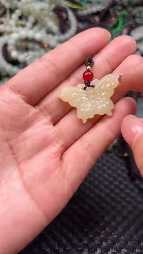 【闪购商品】和田玉颈饰未镶嵌.