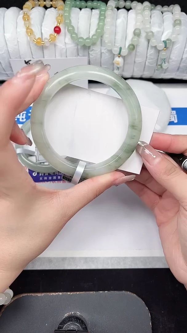 未镶嵌手镯石英质玉278-64/65