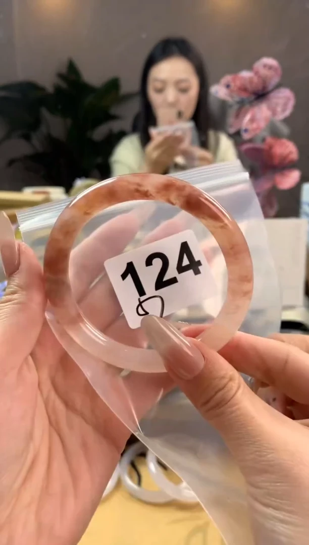 玛瑙/玉髓手镯未镶嵌桃花酿默认微抠124