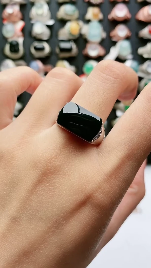 翡翠戒指银S925镶嵌天然翡翠男戒