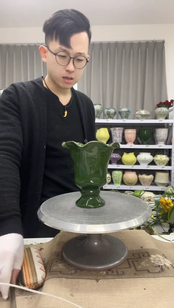 【12.26】花盆链接 高：17  口：12