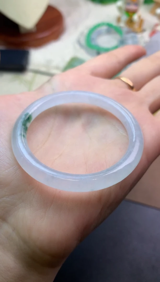 未镶嵌定制翡翠毛货