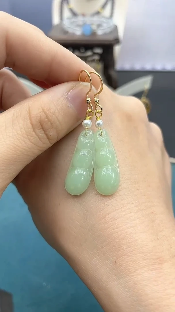 软玉14K金镶嵌耳饰四季豆