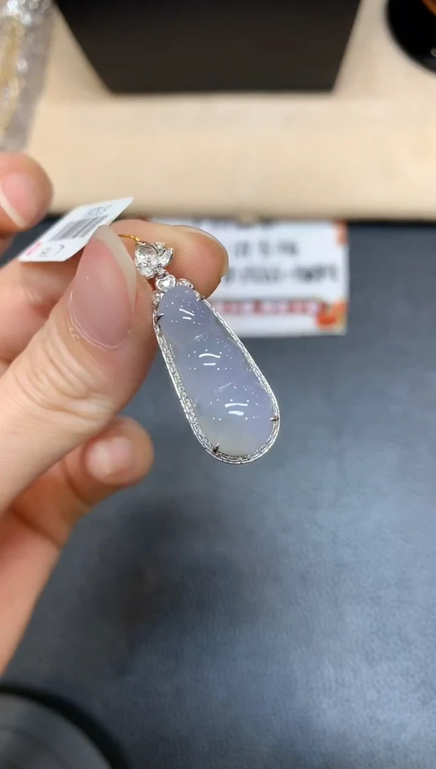 【闪购商品】翡翠颈饰18K金镶嵌【无鉴赏期多样性发其一