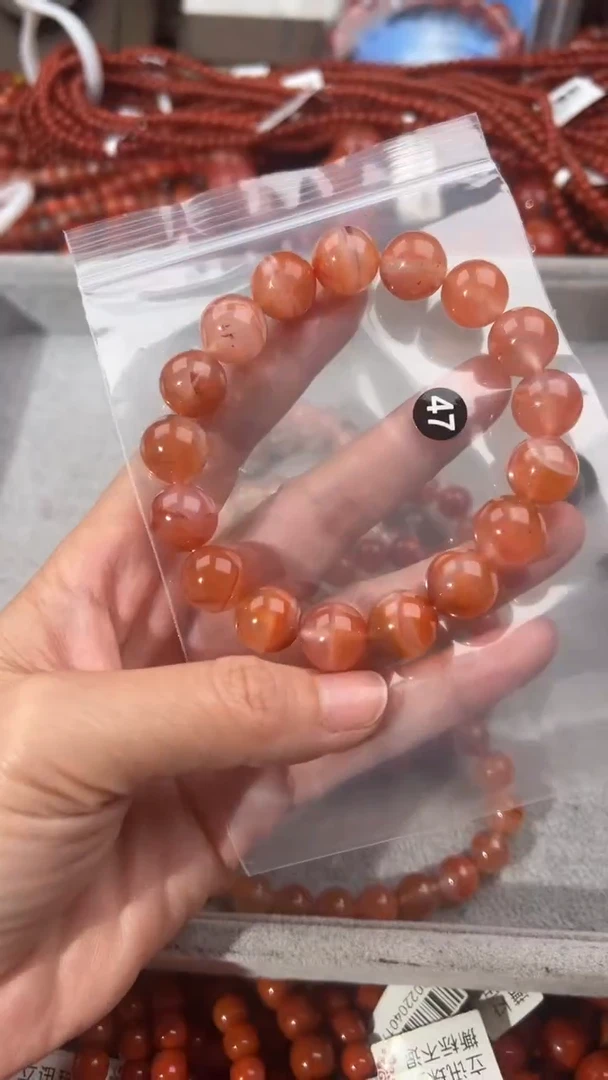 南红玛瑙手串未镶嵌12+