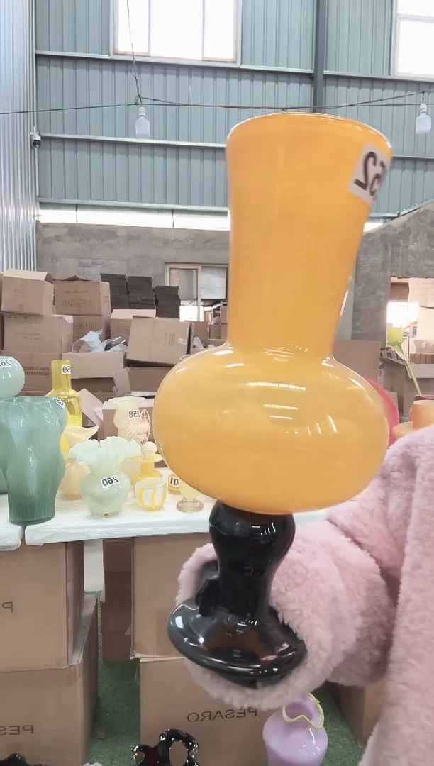 083直播玻璃花瓶