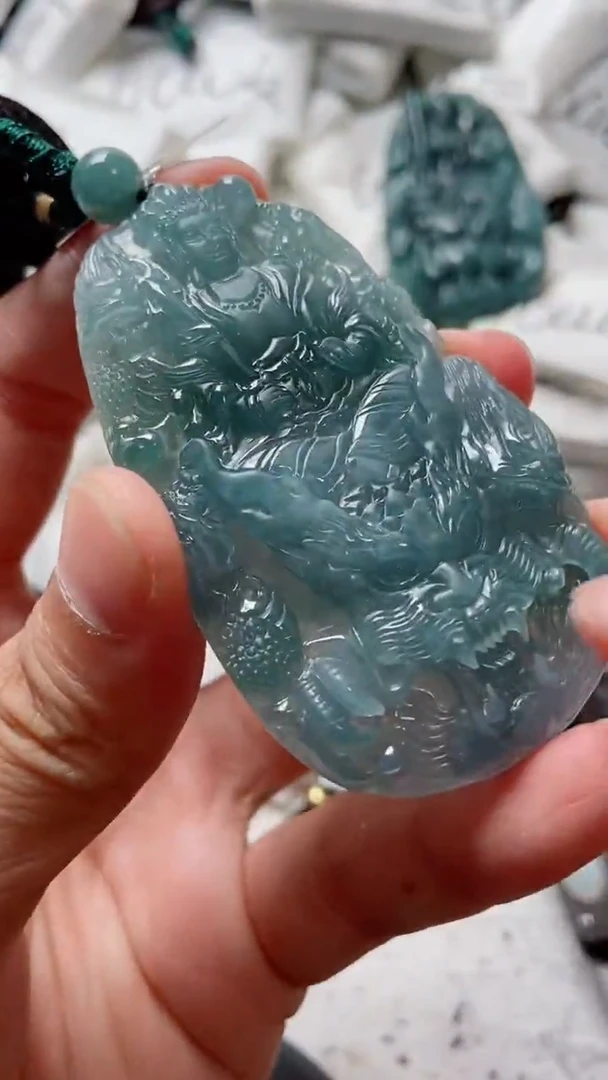 翡翠未镶嵌颈饰88888888