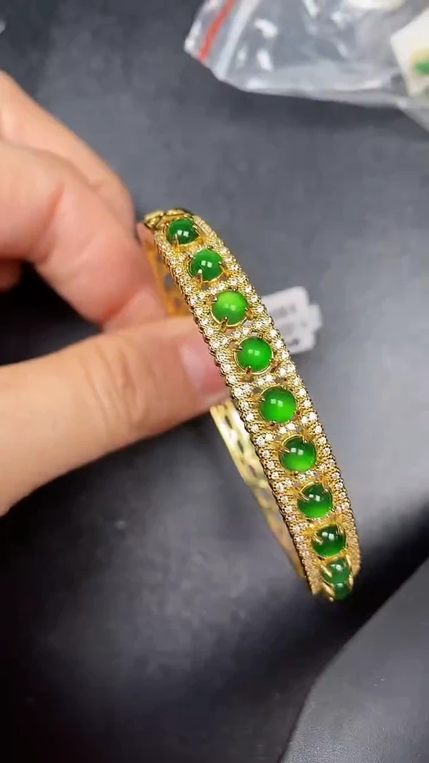 银S925镶嵌戒指翡翠8200