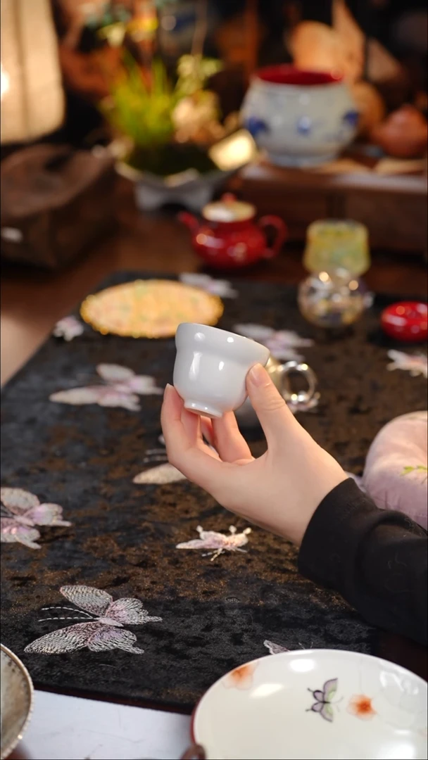 溜银主人杯············