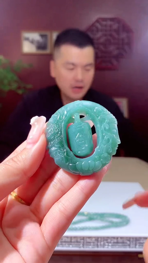 定制翡翠未镶嵌天然翡翠(拍一发一）