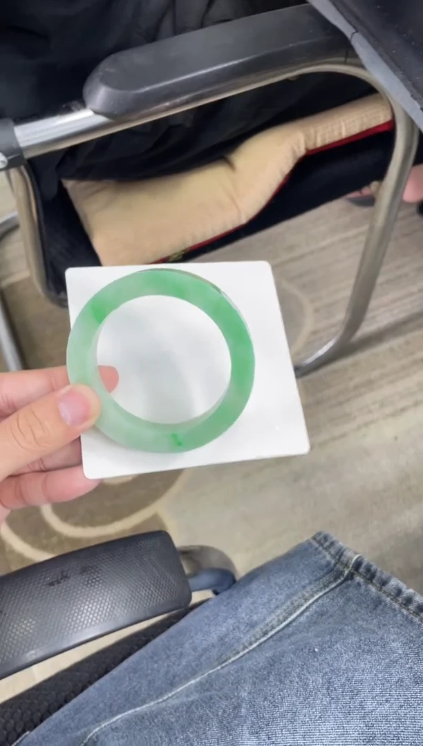 未镶嵌手镯定制翡翠初*?手镯CHC/DZS