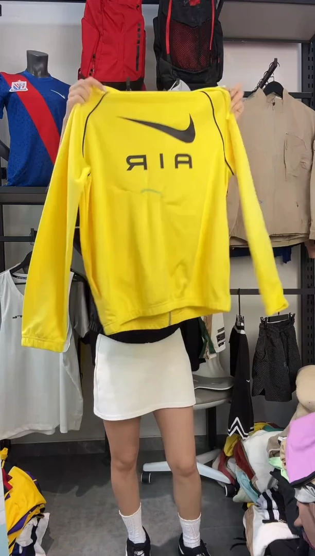696编码 瑕疵款直播间过款为准 尺码M