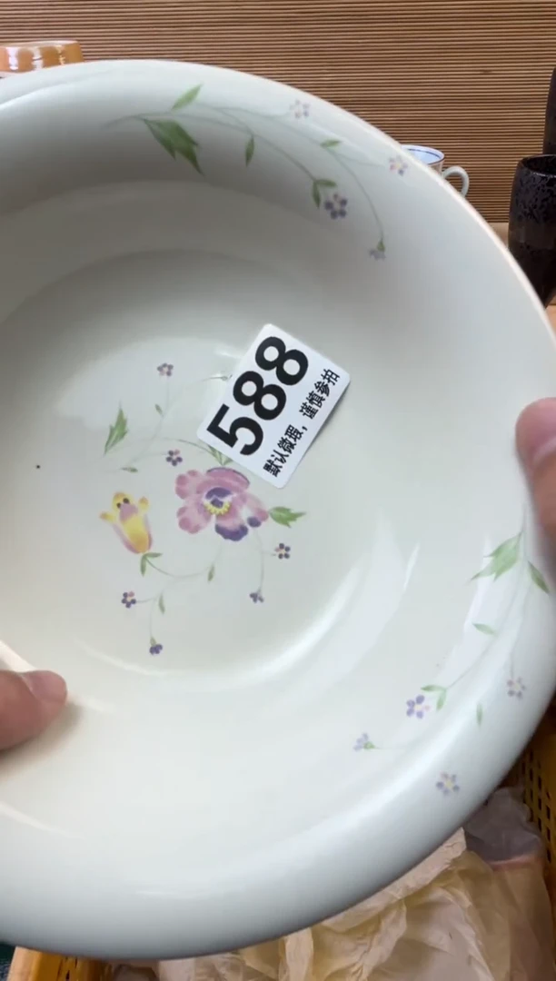 瓷片是**吗陶瓷瓷器瓷器瓷器瓷器