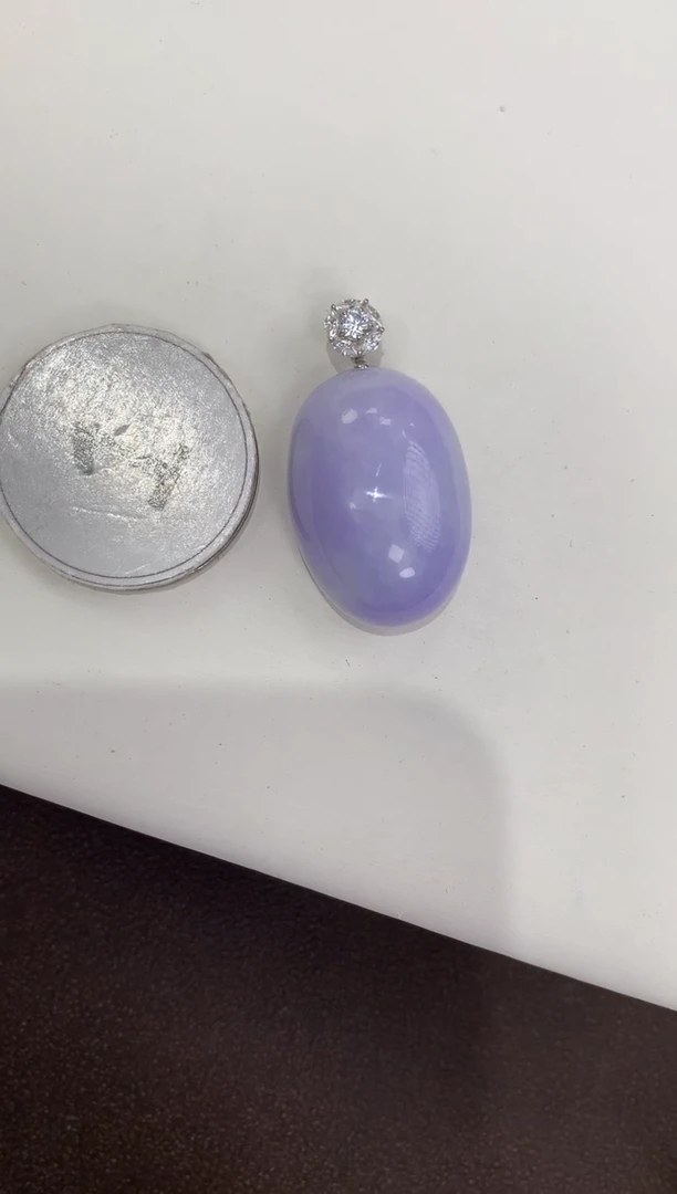 颈饰18K金镶嵌翡翠天然缅甸a货翡翠