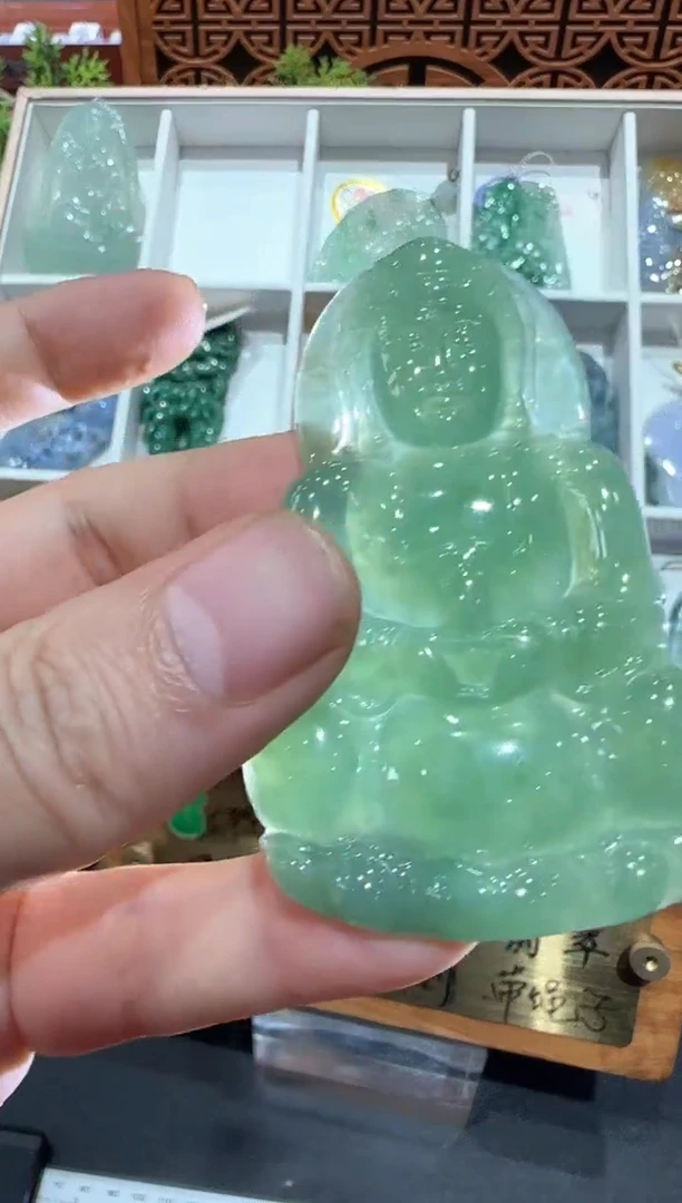 翡翠挂件未镶嵌A货翡翠多样性孤品