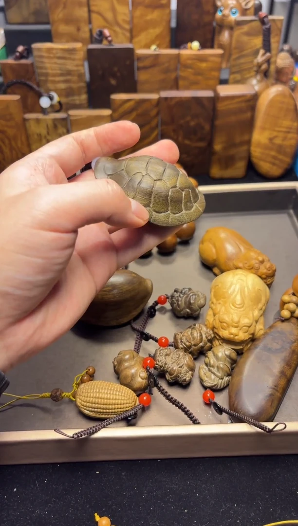 【闪购商品】楠木（金丝楠）手串/手链富甲天下雕件109