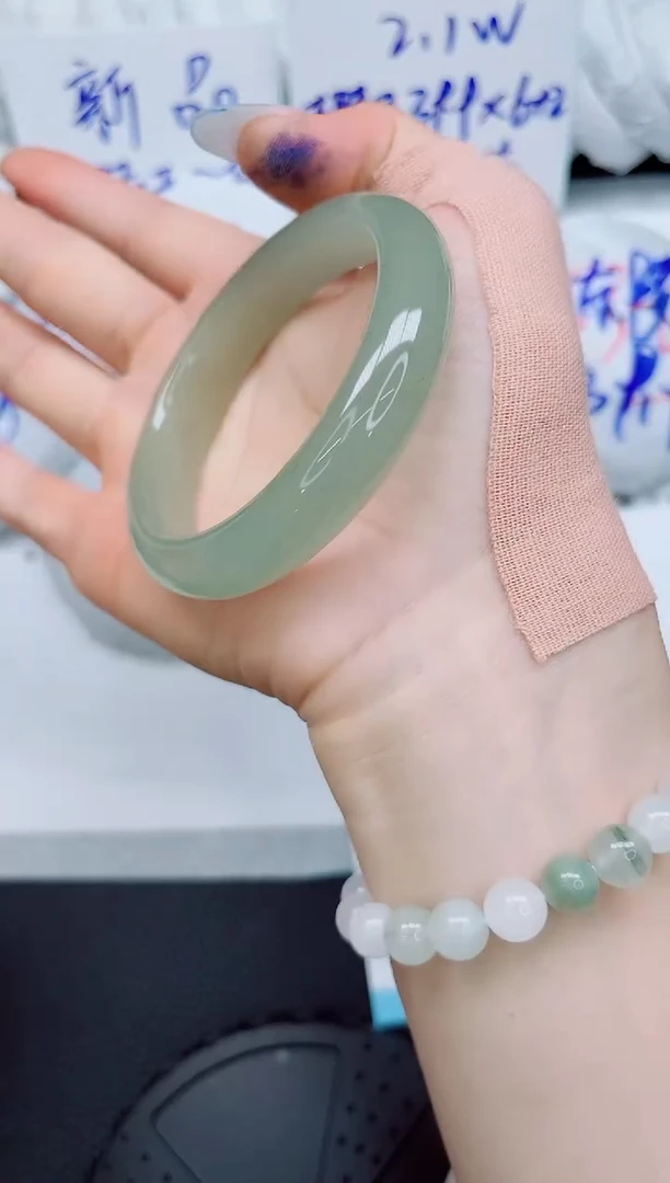 石英质玉手镯未镶嵌74-54.9