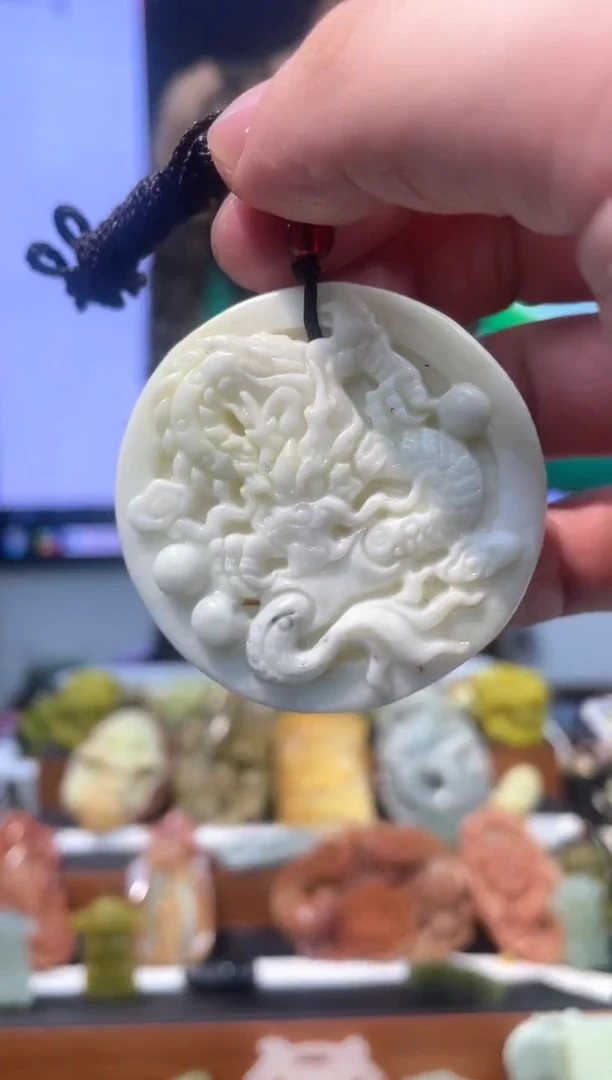 【闪购商品】岫玉吊坠未镶嵌·多样性发货*拍一发一