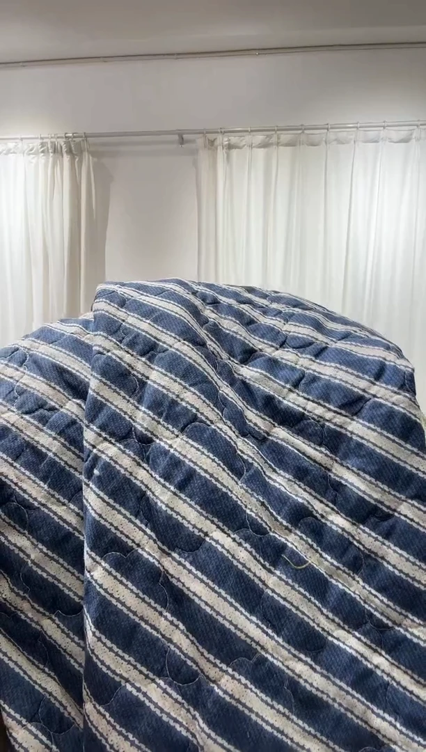 棉230*240纯棉床盖80号微瑕