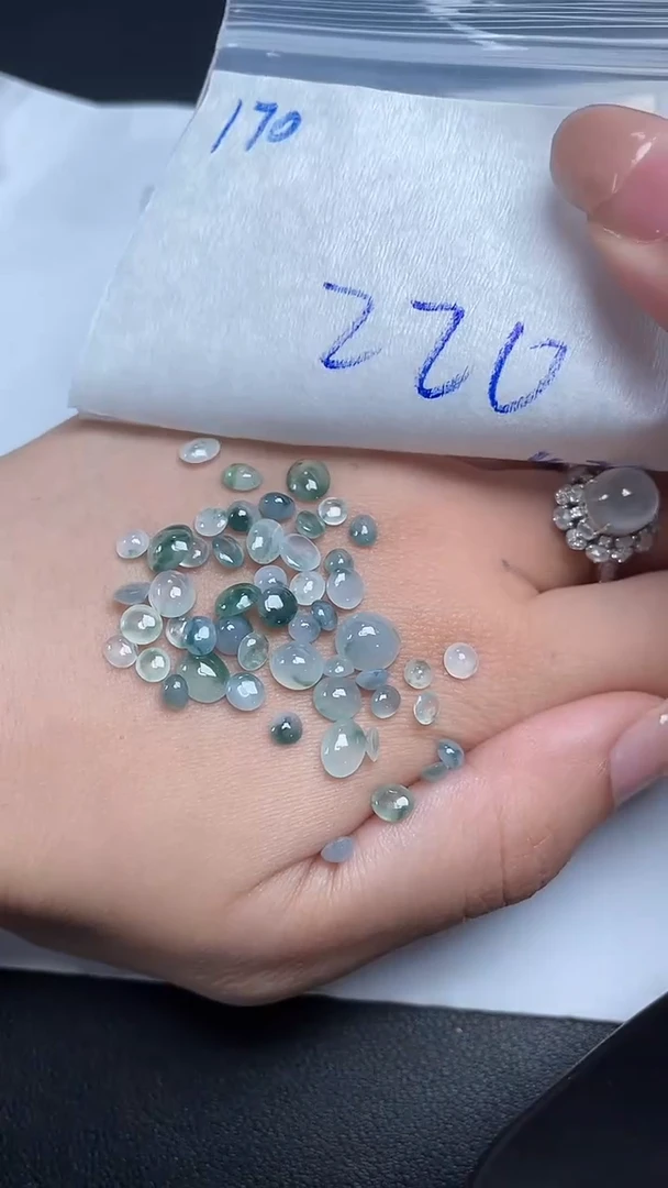 翡翠裸石未镶嵌天然A货170