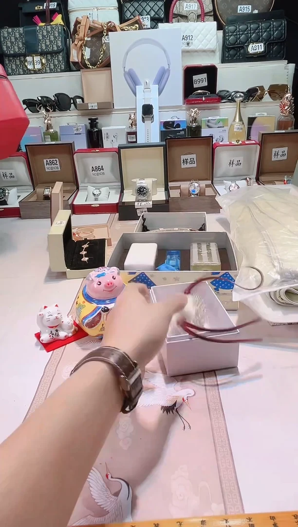 瓷片瓷器 库房到期 全部地板价@@1