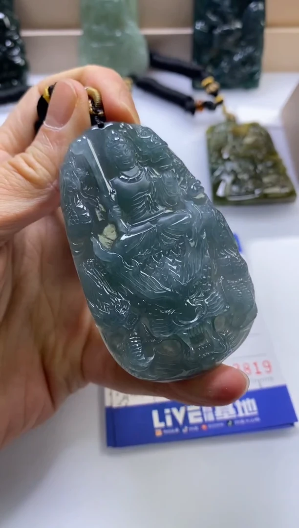 颈饰未镶嵌翡翠谢****祥