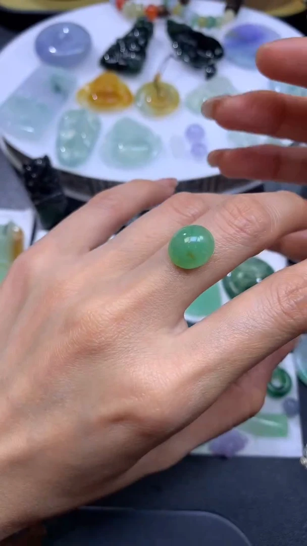 【闪购商品】定制翡翠未镶嵌翡翠