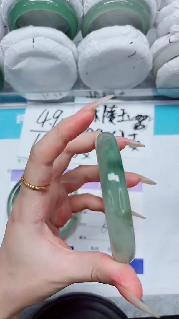 石英质玉手镯未镶嵌296-60