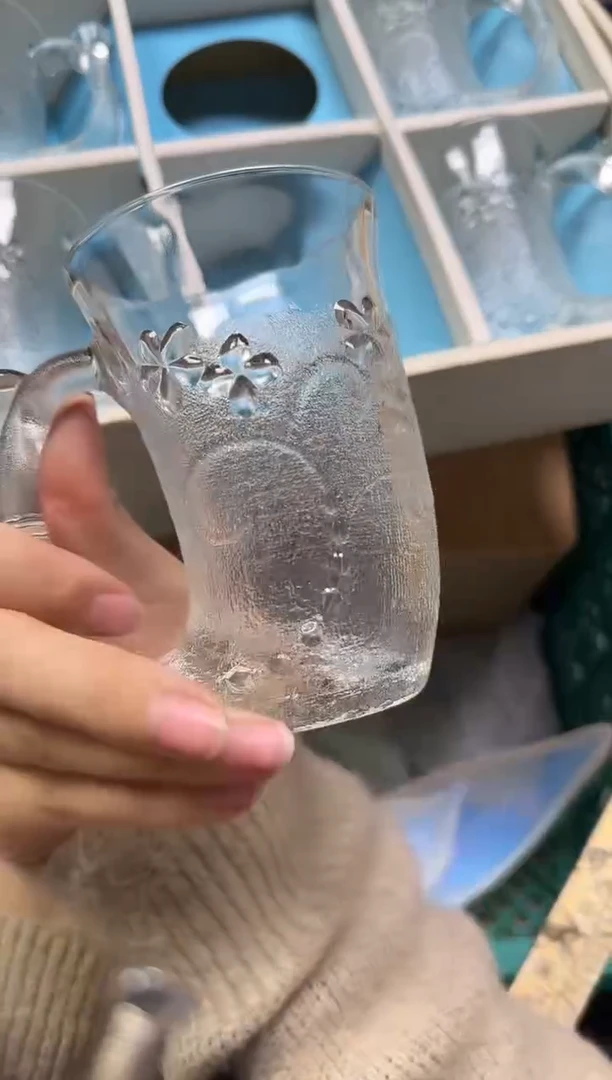 手工艺品玻璃依**汀522