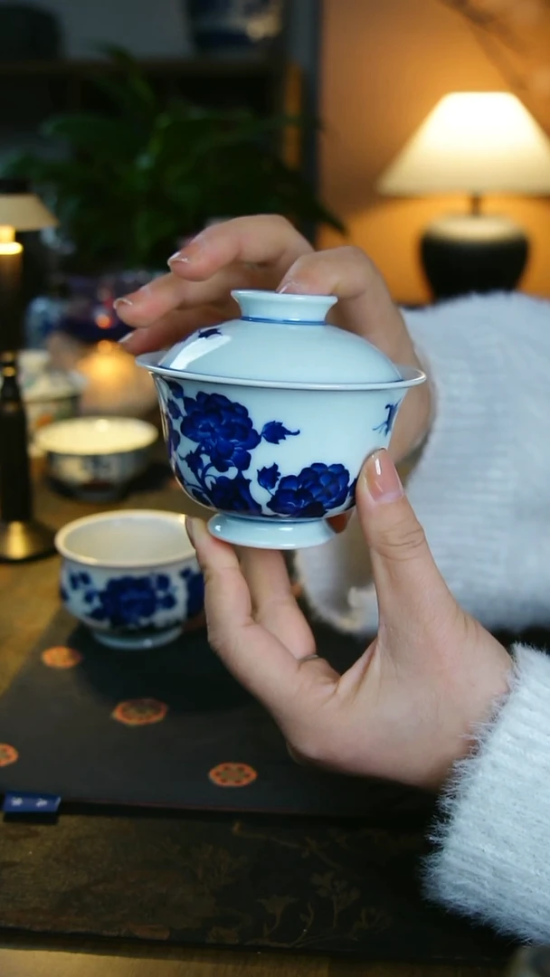 新品牡丹元宝盖碗