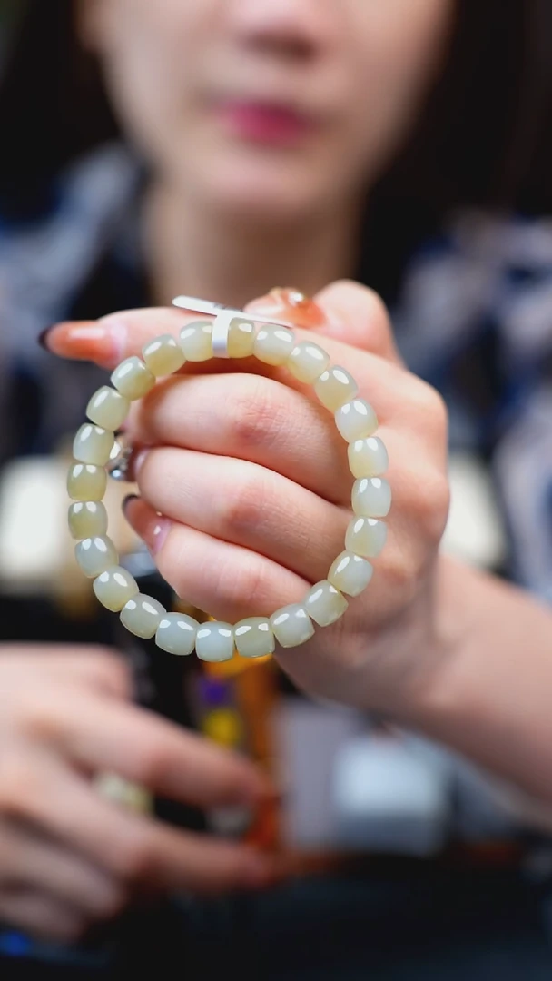 颈饰未镶嵌和田玉拍一发一 所见即所得