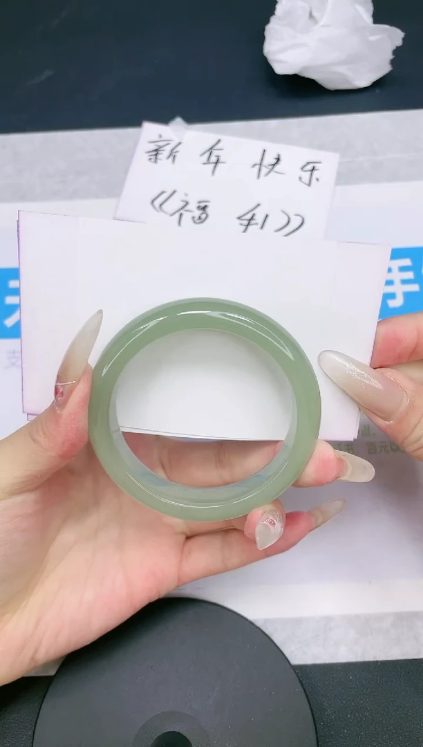 【闪购商品】石英质玉手镯未镶嵌多样性发货-114-54/5