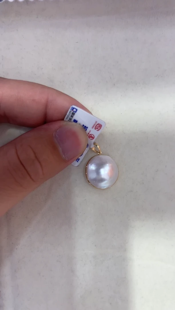 18K金镶嵌拼合珍珠（马贝珠）颈饰清货