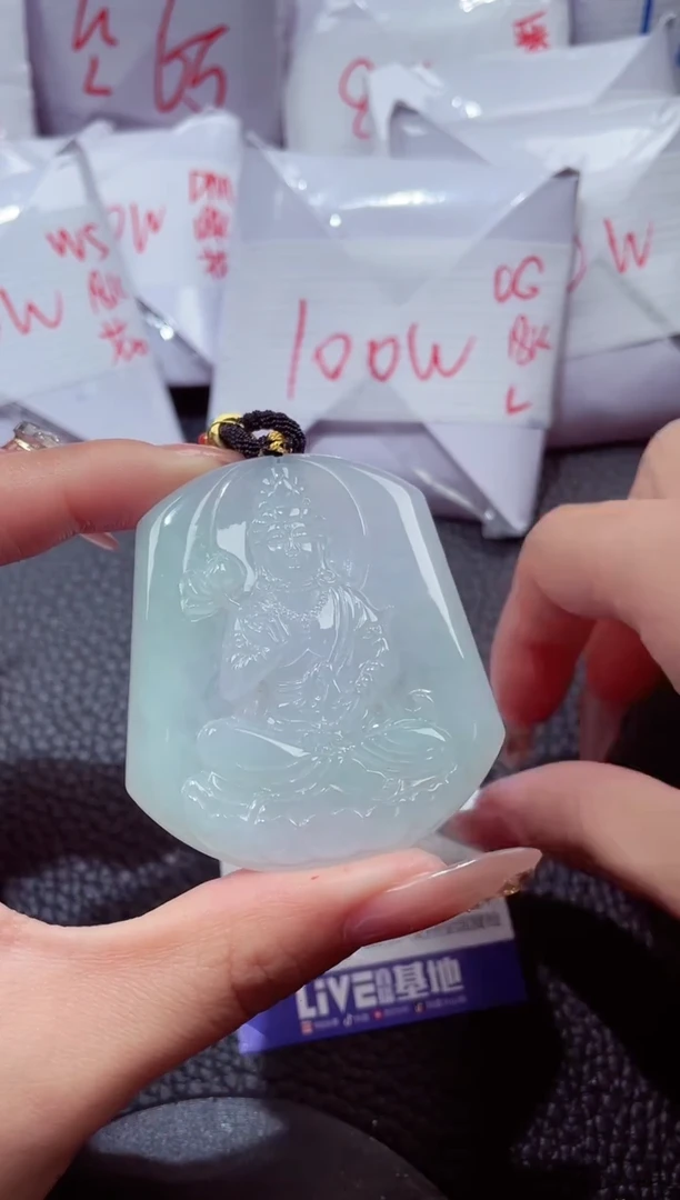 颈饰未镶嵌翡翠79